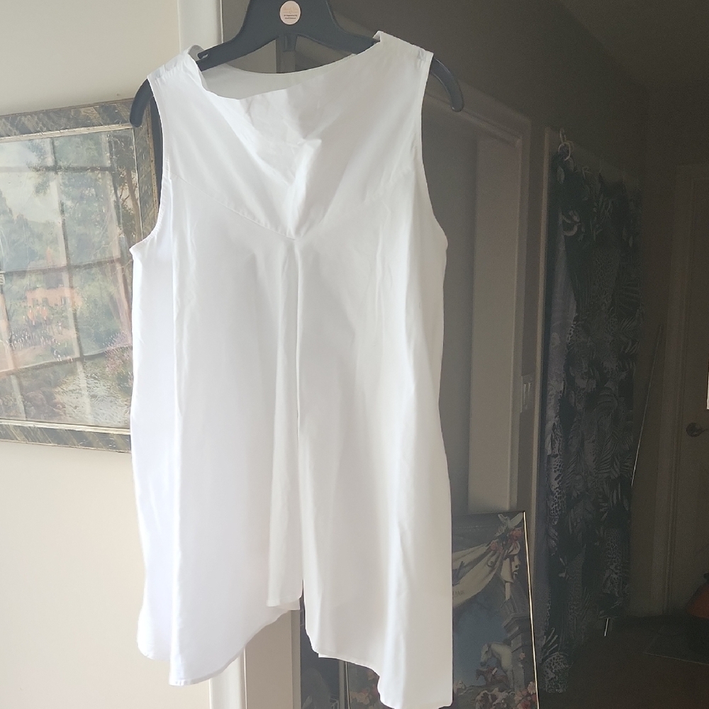 O28 flowing 47" base pleated back cotton Sleeveless Italian Wendy Trendy